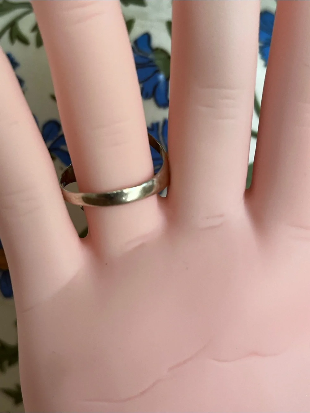 Vintage-Style Triple Leaf Silver Ring - Size 9